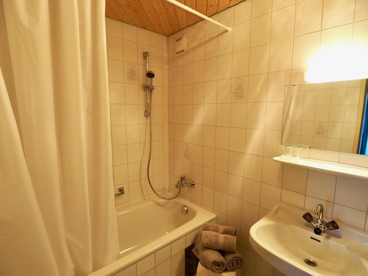 Gasthof Zum Gruenen Specht Oberzeiring Bagian luar foto